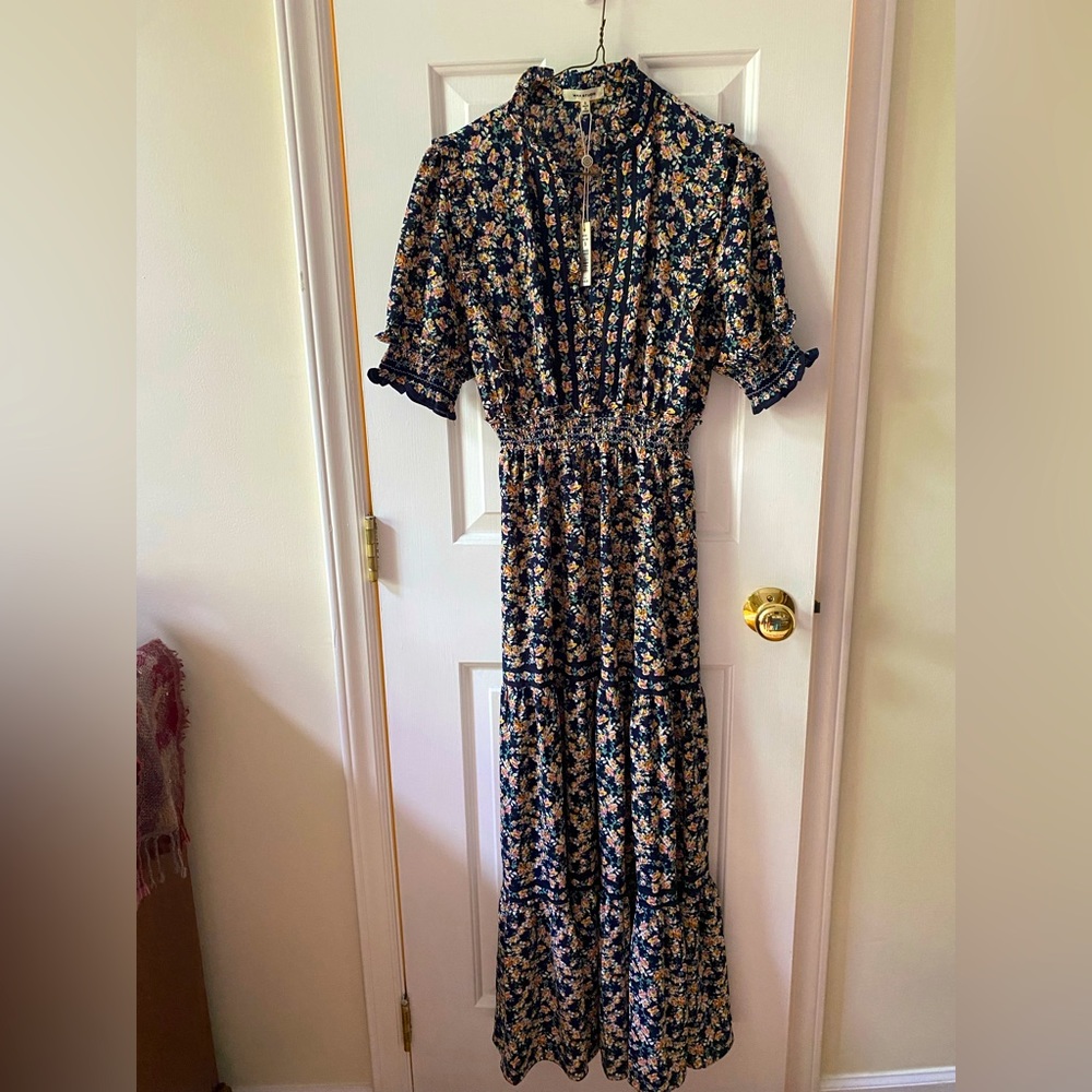 Pretty floral maxi dress